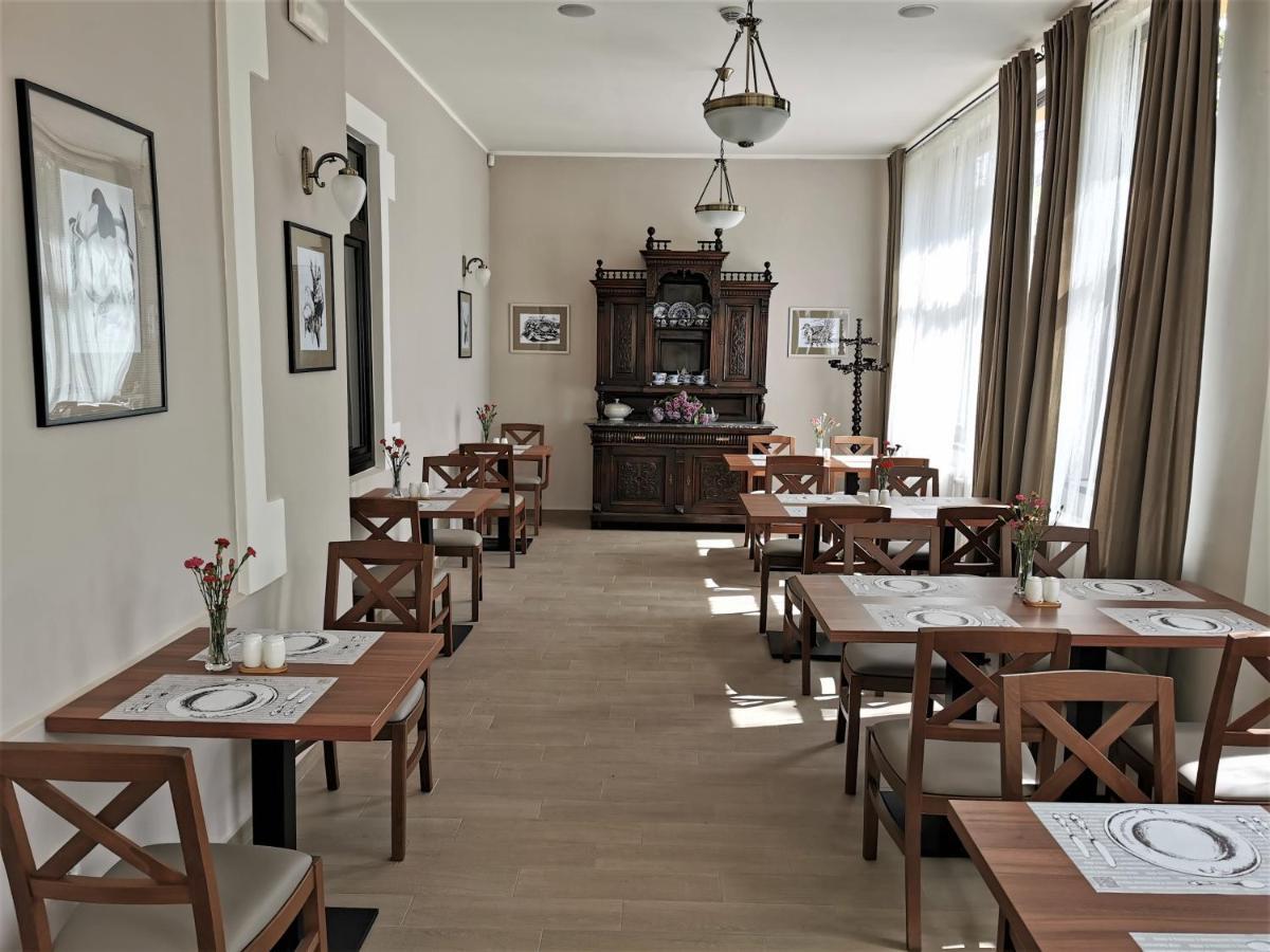 Hotel Svycarsky Dum Sneznik 外观 照片
