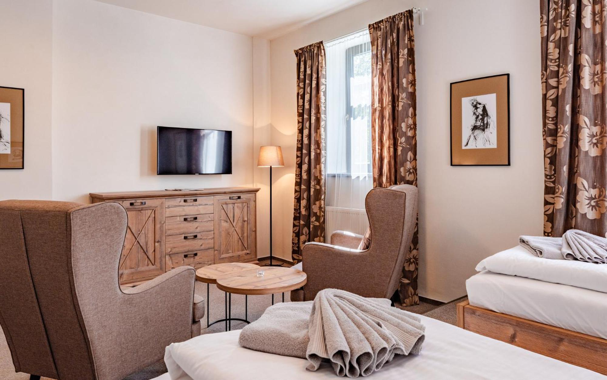 Hotel Svycarsky Dum Sneznik 客房 照片