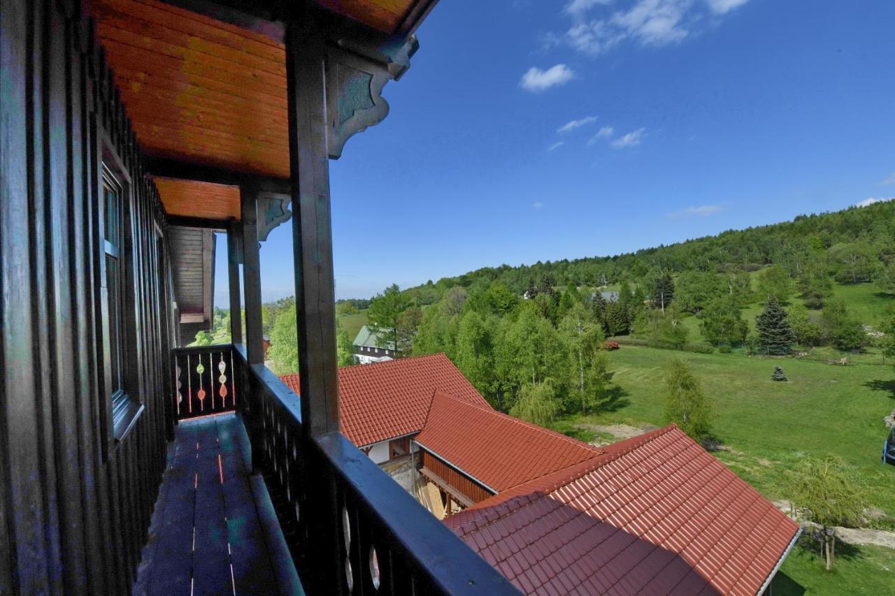 Hotel Svycarsky Dum Sneznik 外观 照片